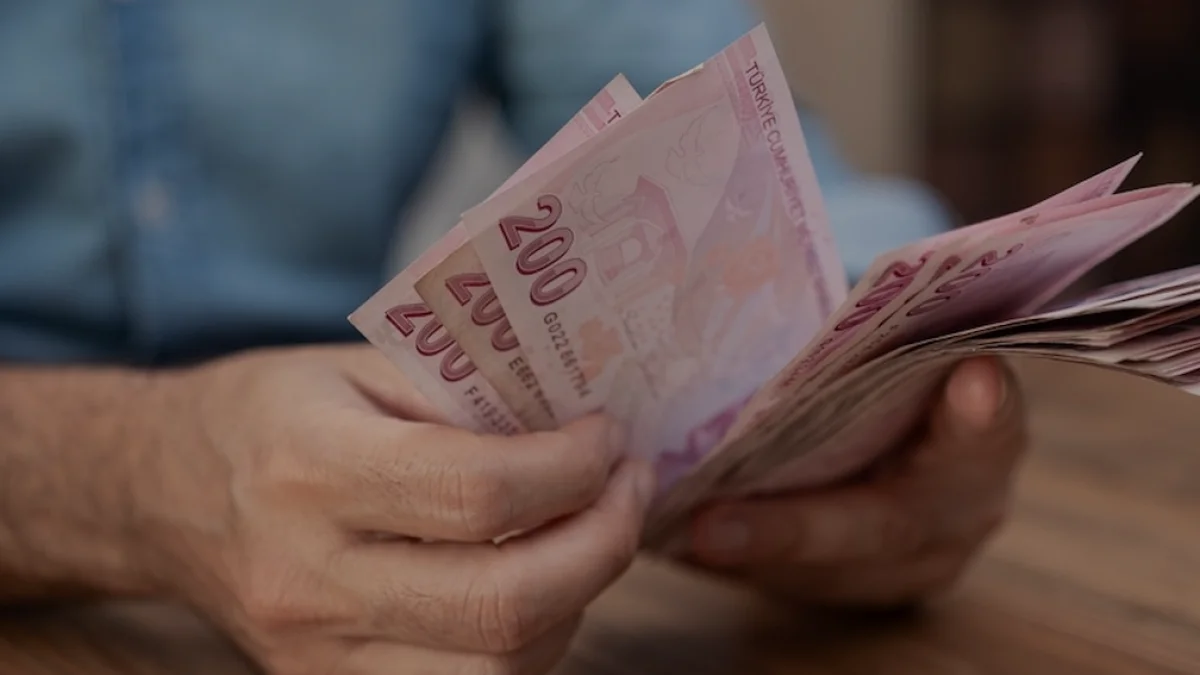 Memur ve Emekli Maaşlarında Ocak 2027 Zammı İçin İlk Veriler Netleşti